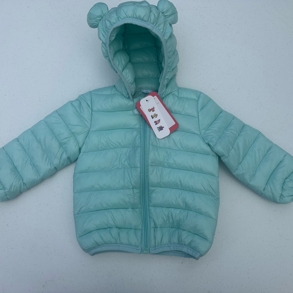 Green Hooded Puffer Jacket with Quilted Design